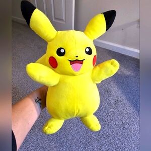 Pokémon Plush Light Up 2021